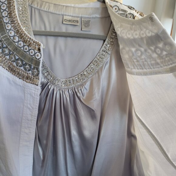 CHICO’s TOP BEADED LILO SILVER MEDALLION JACKET W/Silver Tunic (Size: 2) - Picture 5 of 16